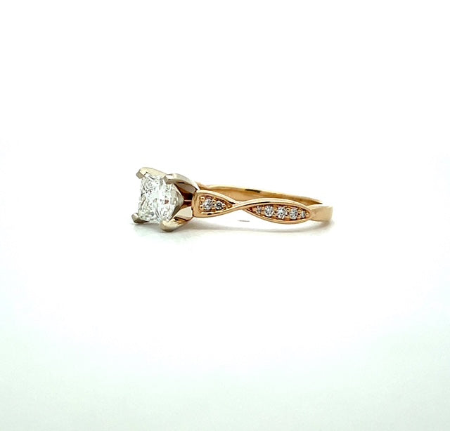 14 Karat Yellow Gold Semi-Mounting Cathedral Ring