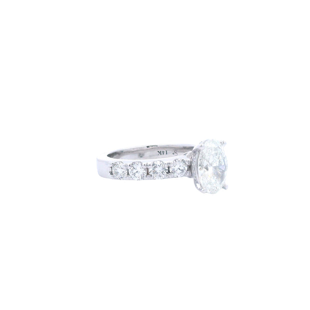Lab Grown Diamond Engagement Ring