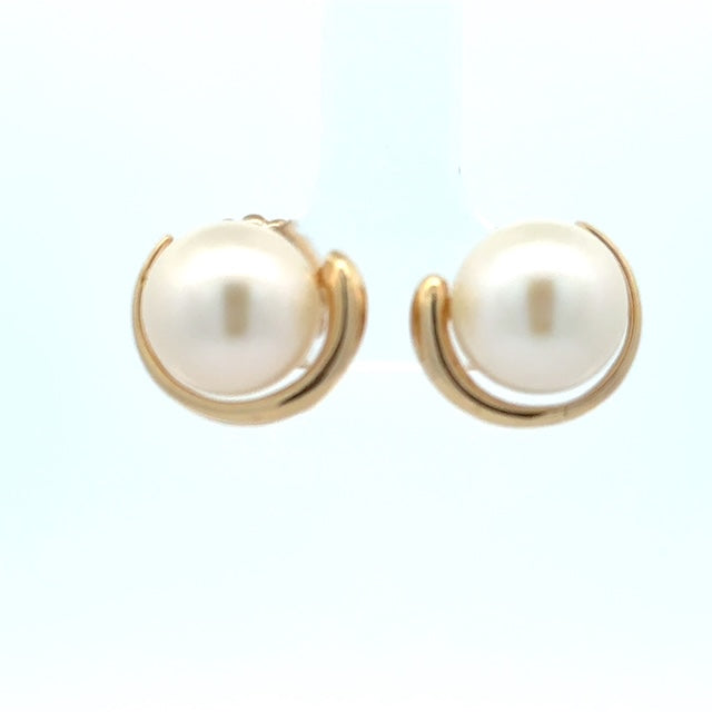 Estate Cultured Freshwater Pearl Studs