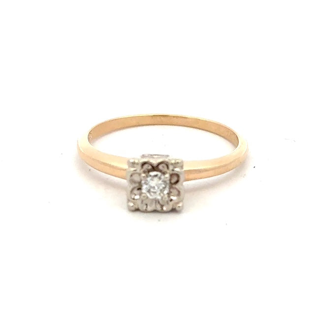 Estate Diamond Solitaire