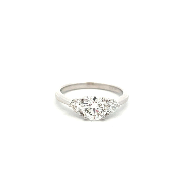 14 Karat Diamond Engagement Ring with Round Center