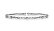 14K White Gold Bujukan Diamond Stations Bangle