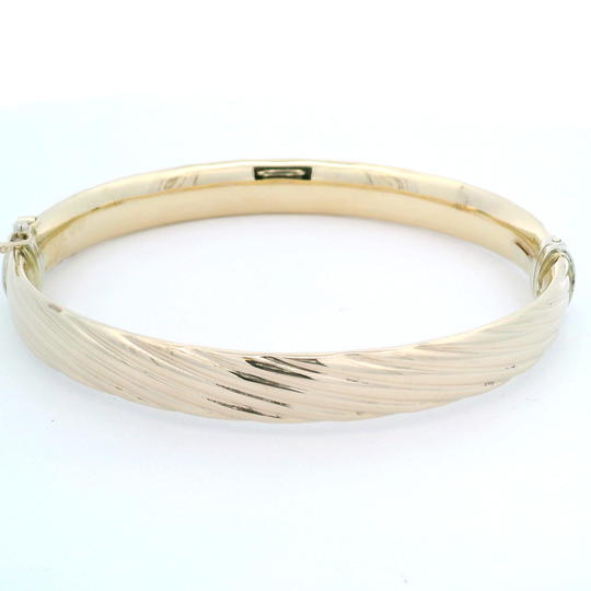 14K Yellow Gold Hinged Bangle Bracelet w/ Safety Clasp