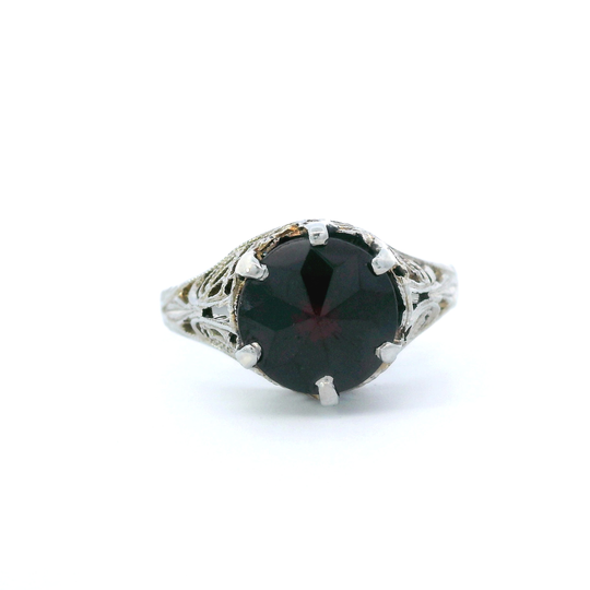 Garnet Ring in Vintage Mounting