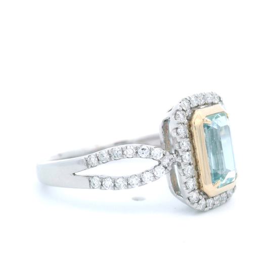 Aquamarine & Diamond Fashion Ring