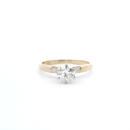 Diamond Engagement Ring w/ 2 Side Flush Set Diamonds