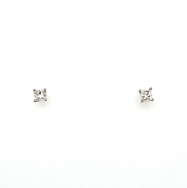 Diamond Stud Earring