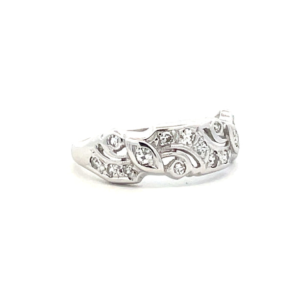 14 KT White Gold Rhodium Plated Vintage Band